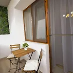 Apartment Sofia Cozy - Underground Private Parking