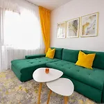 Sofia Cozy - Underground Private Parking Bucharest