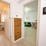 Apartment Sofia Cozy - Underground Private Parking *