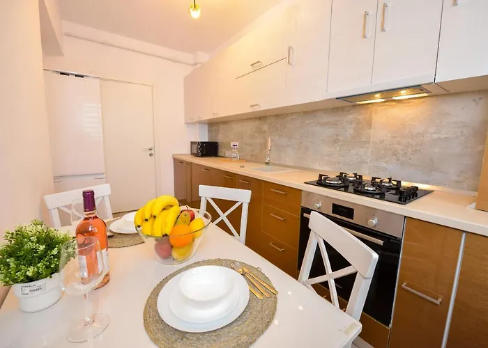 Apartment Sofia Cozy - Underground Private Parking *