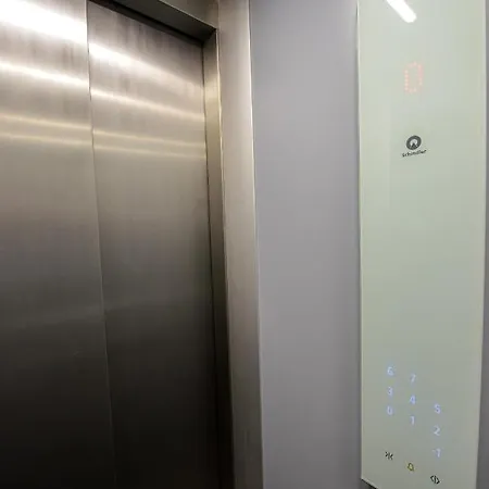 Apartment Sofia Cozy - Underground Private Parking *