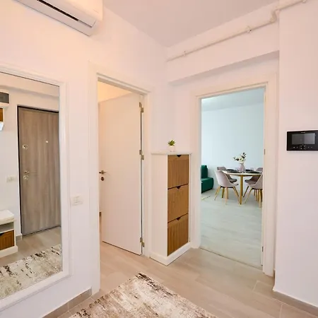 Sofia Cozy - Underground Private Parking Apartment Bucharest