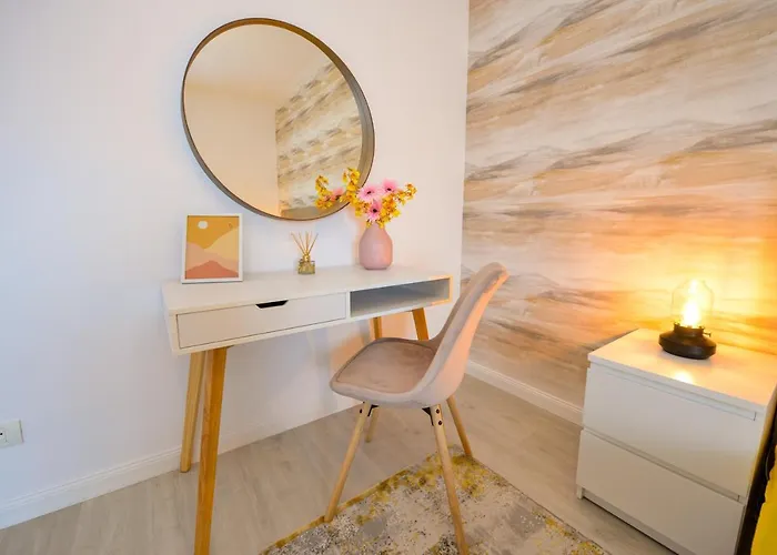 Sofia Cozy - Underground Private Parking * ブカレスト