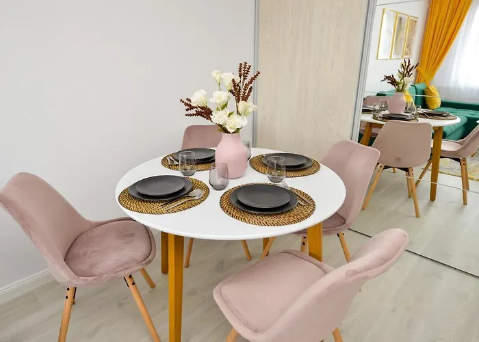 Sofia Cozy - Underground Private Parking Apartment *