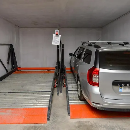 Sofia Cozy - Underground Private Parking Apartman *