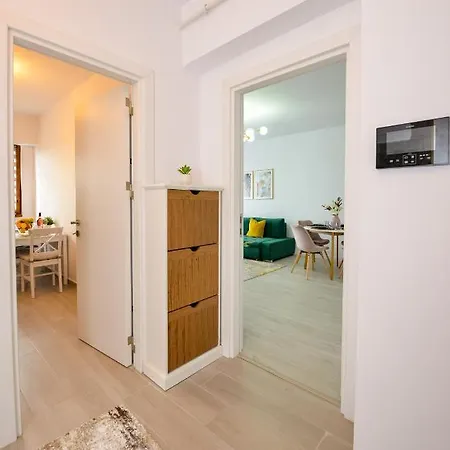 Sofia Cozy - Underground Private Parking *