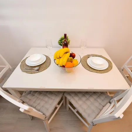 Sofia Cozy - Underground Private Parking